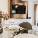 Lägenhet Luxury Designer - Romanescu Park