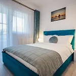 Luxury Designer - Romanescu Park *