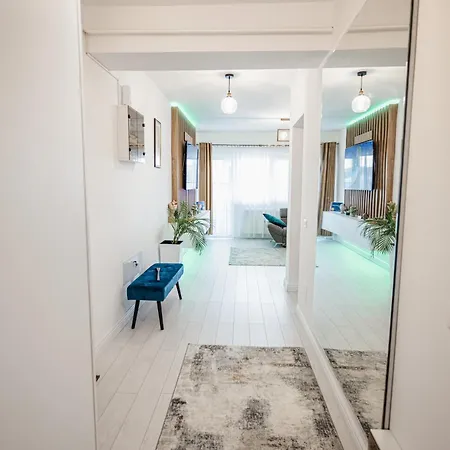 Luxury Designer - Romanescu Park Apartment Craiova