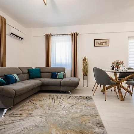 Luxury Designer - Romanescu Park Craiova