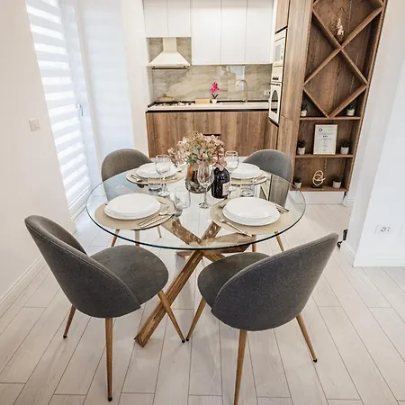 Apartment Luxury Designer - Romanescu Park