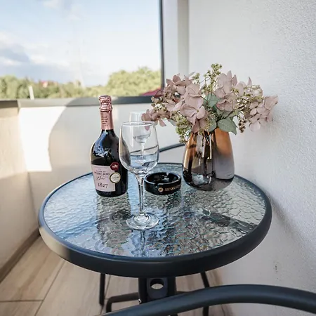 Apartment Luxury Designer - Romanescu Park *