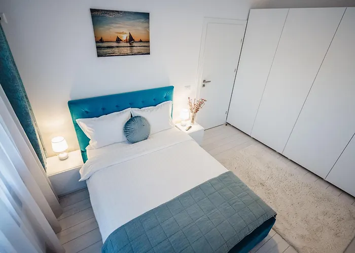 Luxury Designer - Romanescu Park Апартаменты *